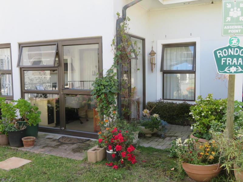 1 Bedroom Property for Sale in Zevenwacht Retirement Village Western Cape